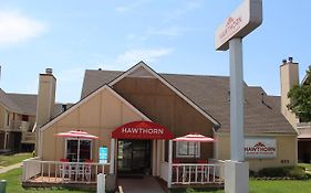 Hawthorn Suites Wichita East